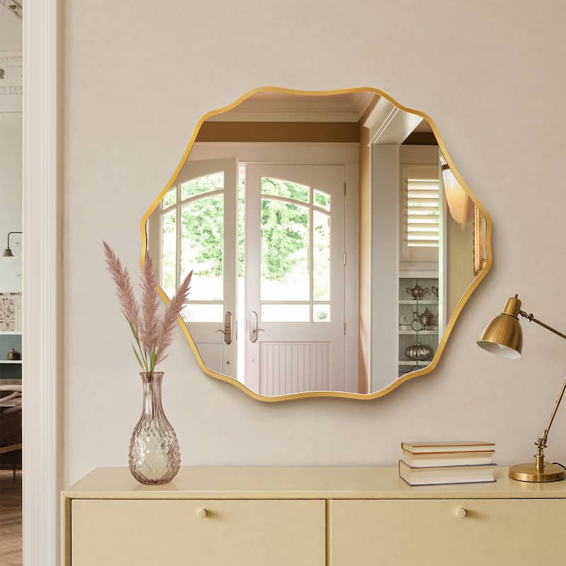 Unique Aluminum Alloy Framed Scallop Wall Mirror with Artistic Design