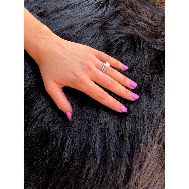 Dynasty Natural 1-1/2 Pelt Luxury Long Wool Sheepskin Shag Rug - 2' x 4'