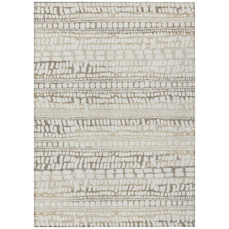 Machine Washable Indoor/ Outdoor Modern Winfield Chantille Rug