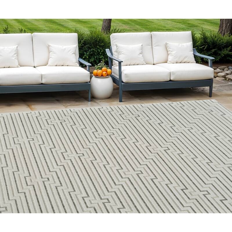Elto Sleek Geometric Weather Resistant Current & Stylish Outdoor Rug