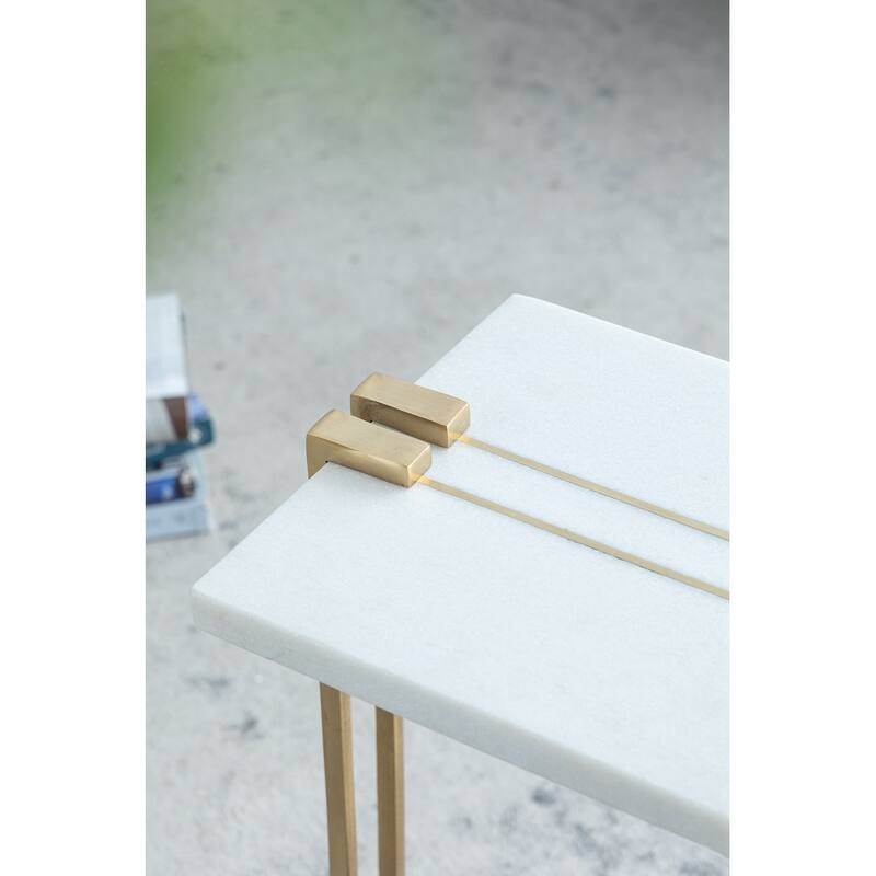 GDFStudio - Luxe C-Shaped Side Table - Chic, Functional, and Stylish Accent Piece - 22.8"