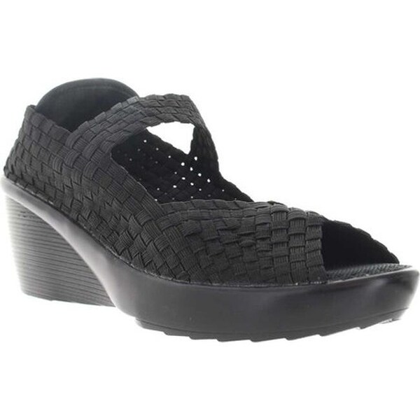 bernie mev mary jane wedge