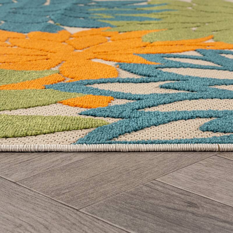 World Rug Gallery Indoor/Outdoor High-Low Textured Area Rug, Floral Easy-Clean Patio Rug