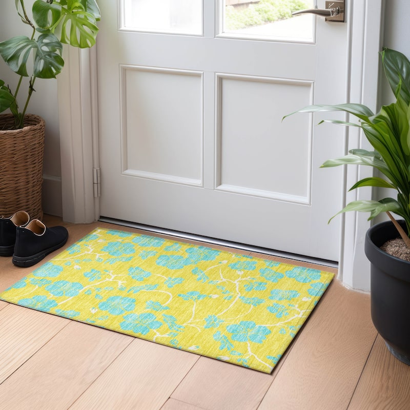 Machine Washable Indoor/ Outdoor Floral Zen Chantille Rug - Yellow - 1'8" x 2'6"