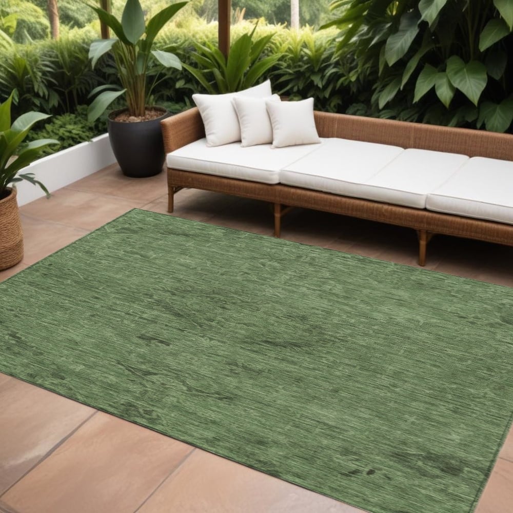 HomeRoots Floral Traditional Rectangle Outdoor Rug