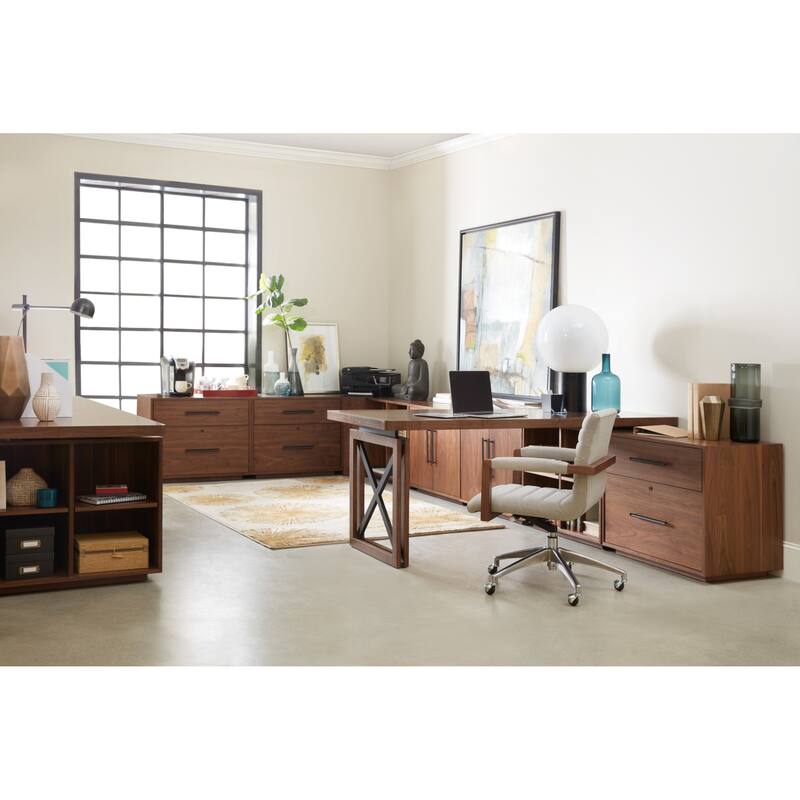 Hooker Furniture Elon 32" Wide Craftsman 4 Cubby Bunching Short
