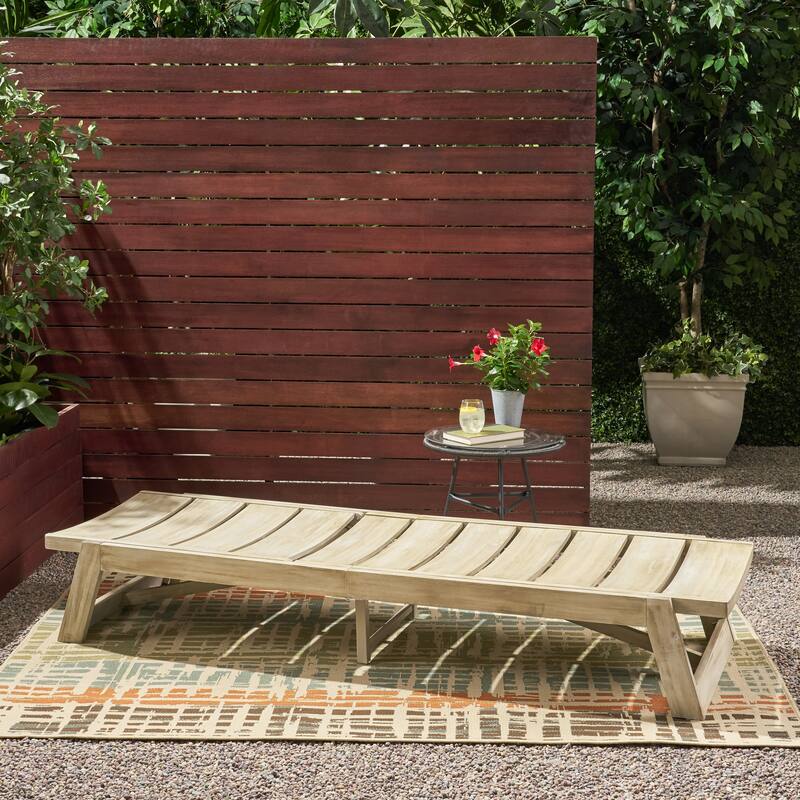 Chaise Lounge