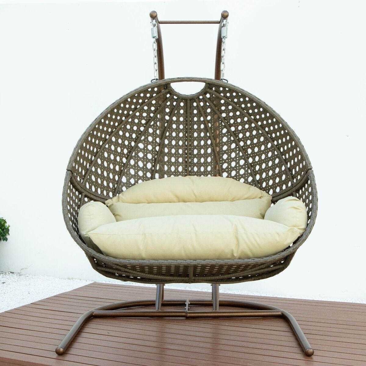 Egg shaped outdoor 2025 swing