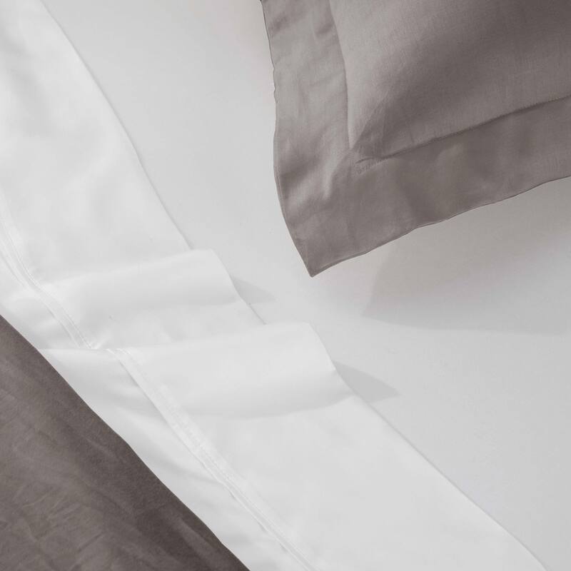 Superior Egyptian Cotton 400 Thread Count Solid Duvet Cover Set