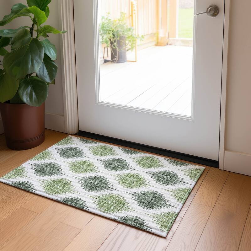 Machine Washable Indoor/ Outdoor Chantille Contemporary Geo Rug