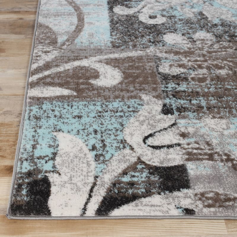 Superior Pastiche Contemporary Floral Patchwork Indoor Runner or Area Rug