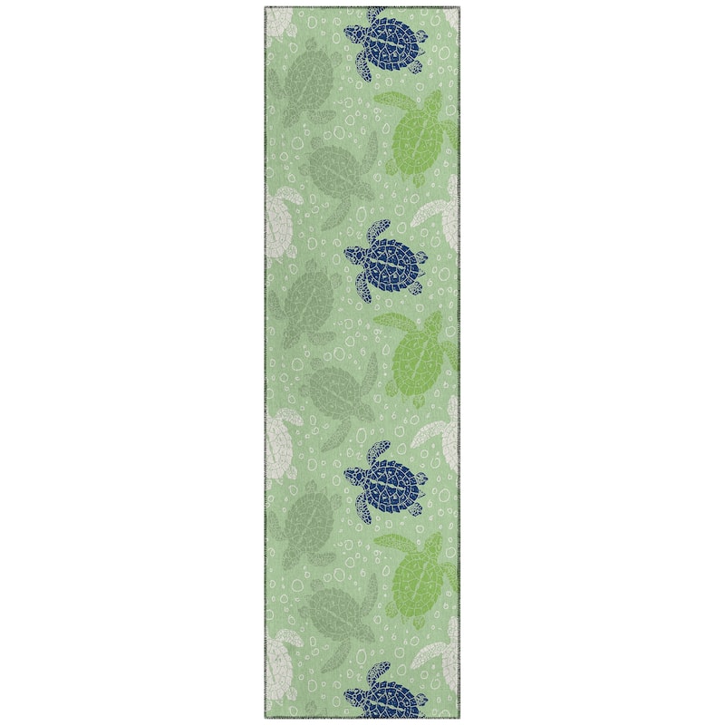 Indoor/ Outdoor Surfside Turtle Washable Rug New - Green - 2'3" x 7'6"