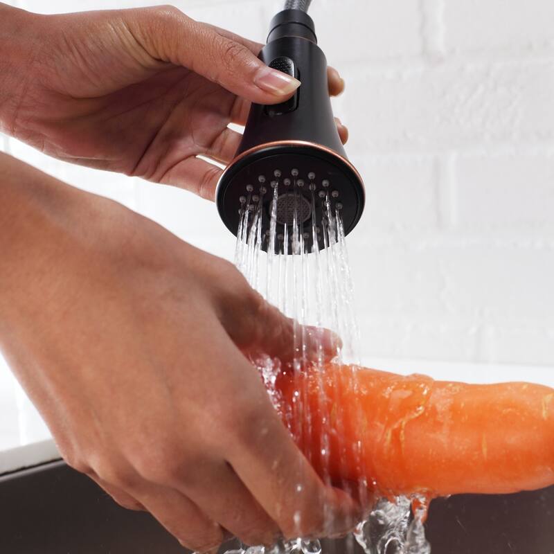 Kitchen Faucet with Pull Out Spraye, Oil-Rubbed Bronze
