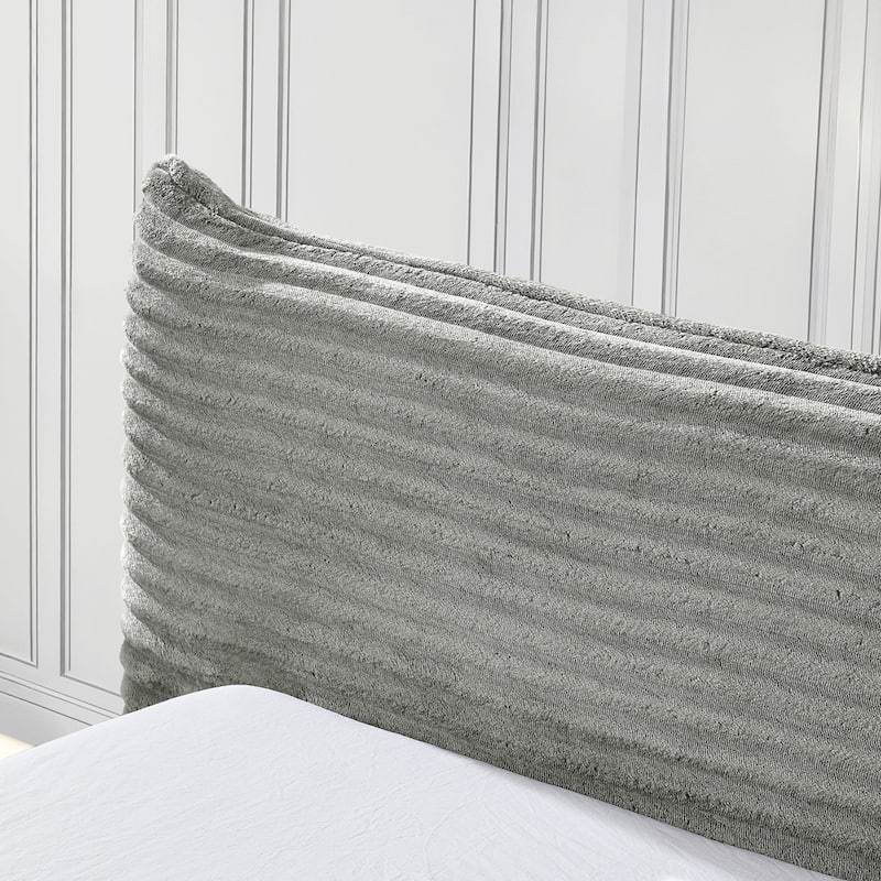 Velvet fabric Grounded Platform Bed Queen Size Upholstered Bed Frame