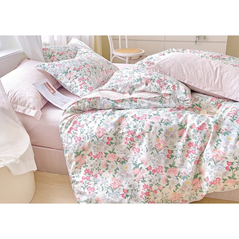 Ivy Bella Pink Floral 100% Cotton Reversible Comforter Set