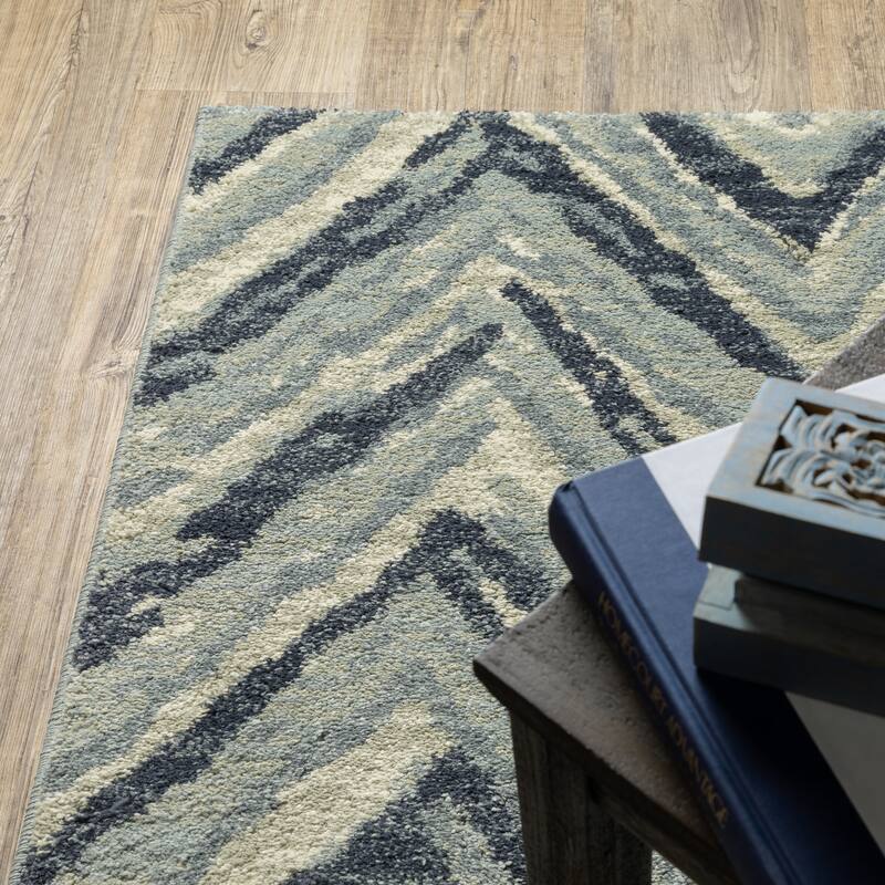 Style Haven Salinas Industrial Chevron Blue/ Light Blue Indoor Area Rug