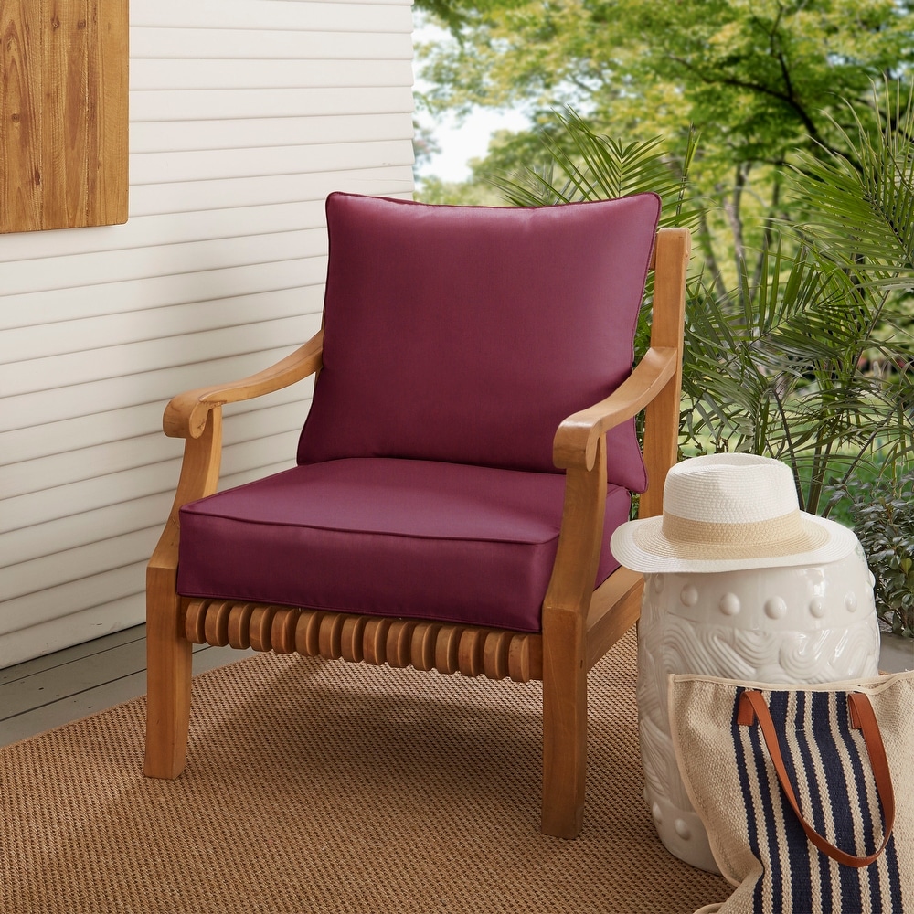 Pillow Perfect Rave Vineyard 17.5-in x 16.5-in 2-Piece Purple Patio Chair  Cushion at