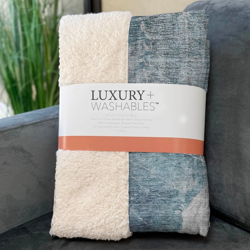 Premium Machine Washable Abstract Modern Sherpa Throw Blanket