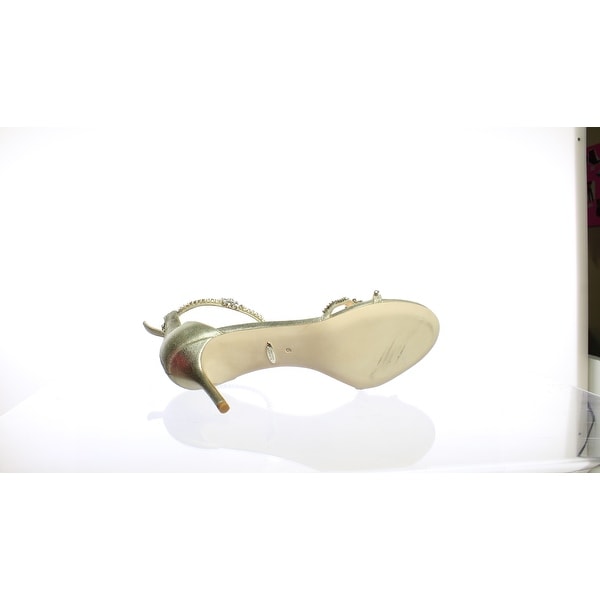 Badgley Mischka Hobbs Ankle Strap Sandal 2024 www.horepnicko.cz