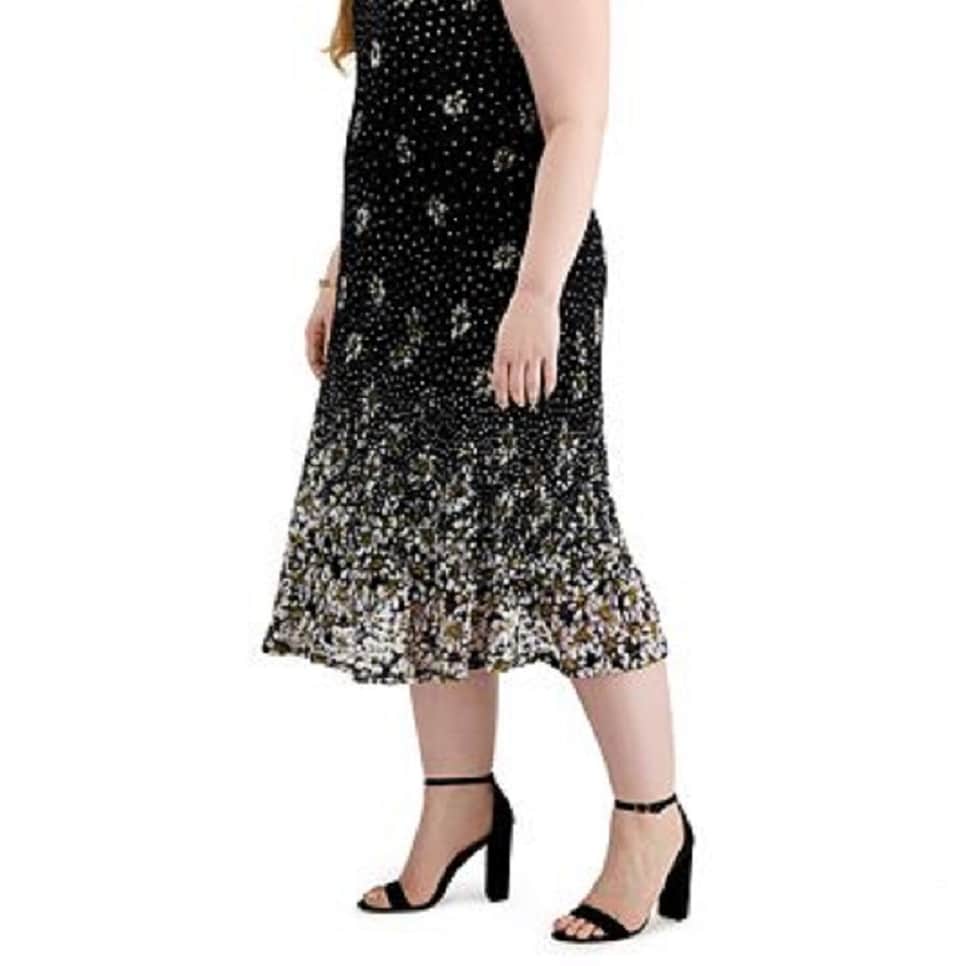 bee embroidered dress Embroidered Bee – Flame and Flamingo main image 1