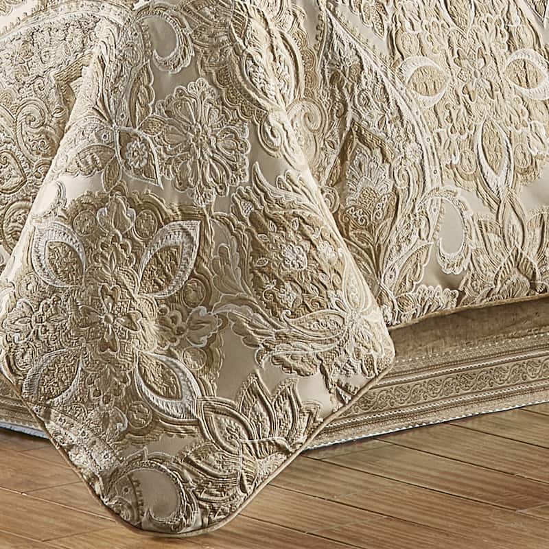 J. Queen New York Sandstone Comforter Set - Queen