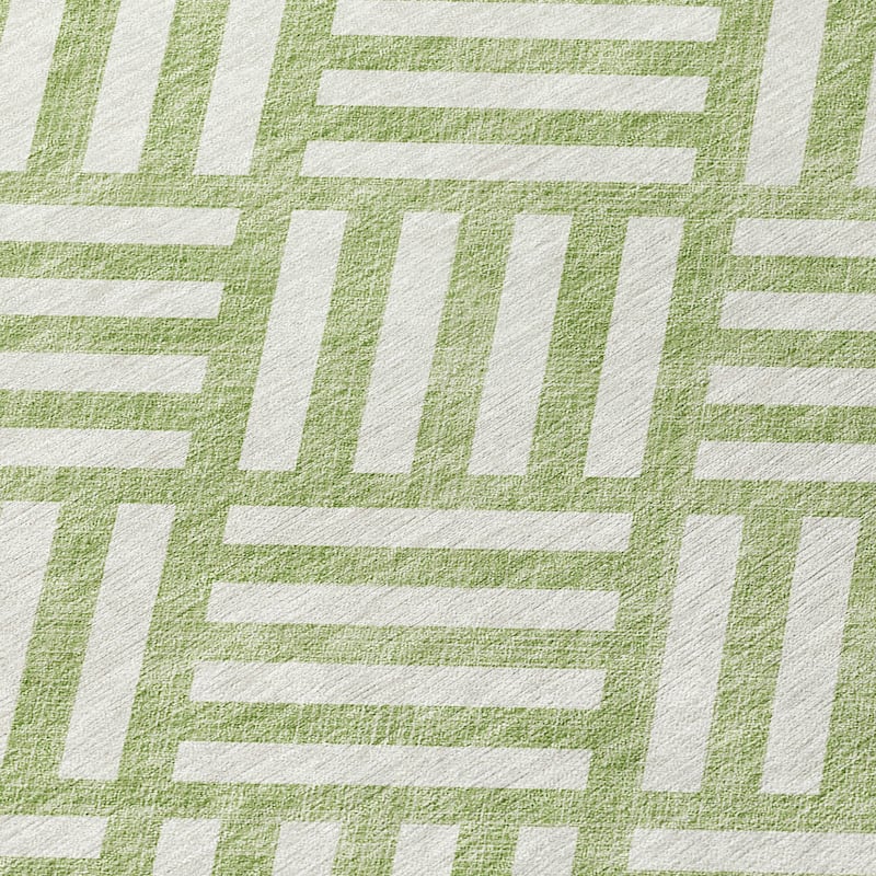 HomeRoots Geometric Transitional Rectangle Outdoor Rug