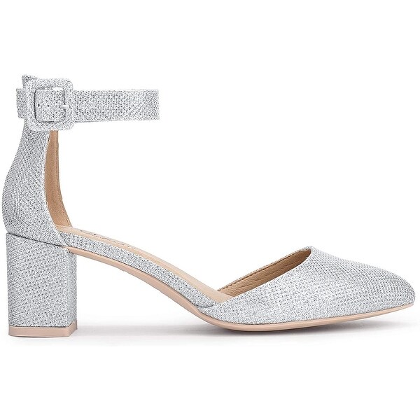 chunky low heels closed toe