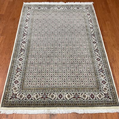 HERAT ORIENTAL Handmade Fish Design Tabriz Wool Rug - 4'7" x 6'8"