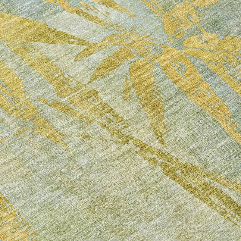Machine Washable Indoor/ Outdoor Modern Floral Chantille Rug