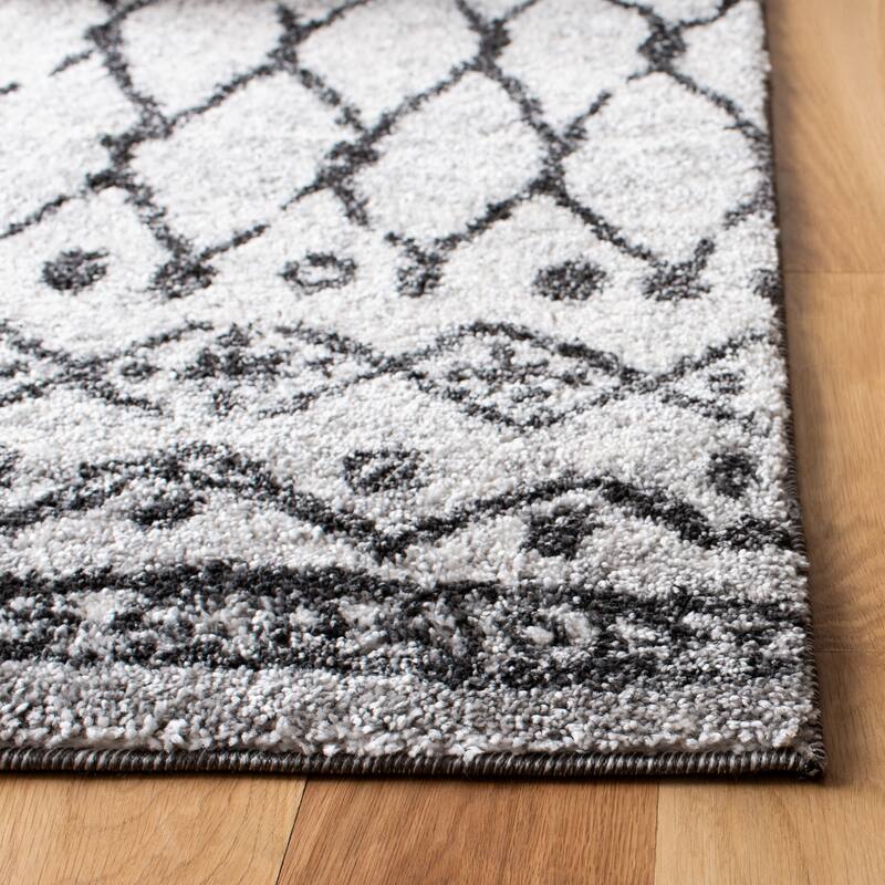 SAFAVIEH Tunisia Myrta Moroccan Rug