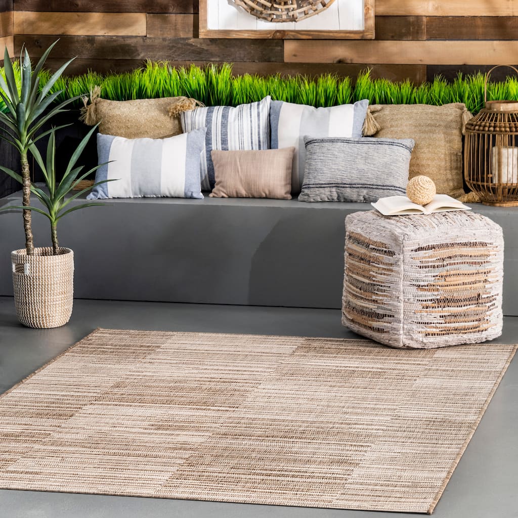 Nuloom Beige Modern Shingles Outdoor Area Rug