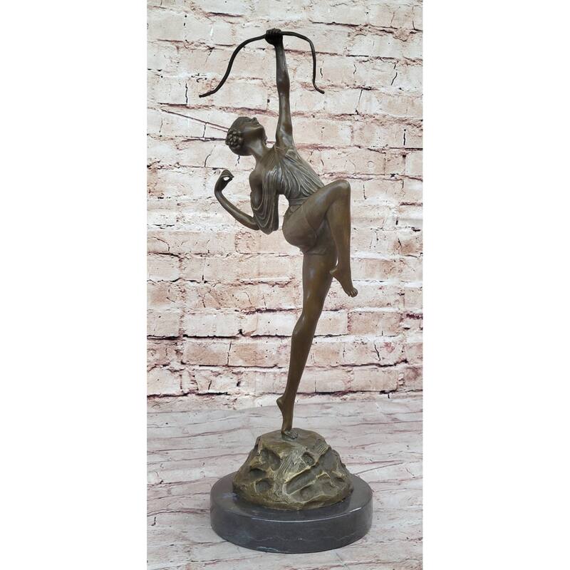 Hand Made Bronze Figure Diana Goddess Of The Hunt From Langer Sculpture Arrow
