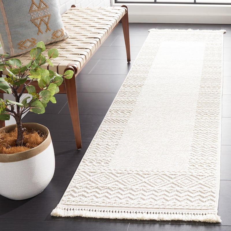 SAFAVIEH Camden Gioula Rustic Rug - 2'2" x 8' Runner - Ivory