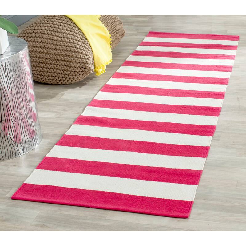 SAFAVIEH Handmade Montauk Caspian Stripe Cotton Flatweave Rug - 2'3" x 8' - Red/Ivory