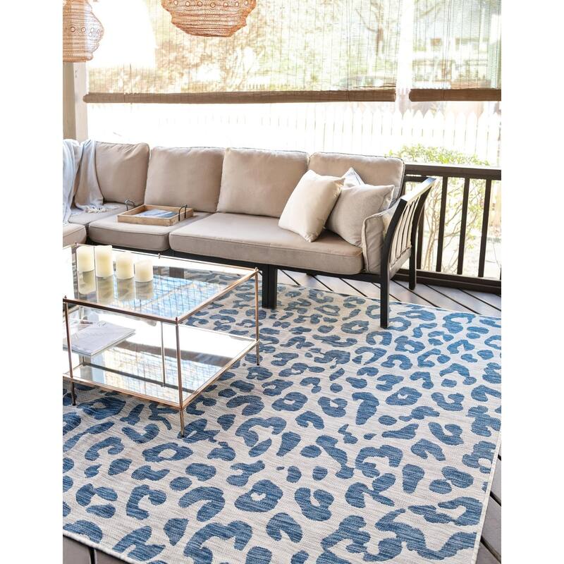 Outdoor Gallery Collection Area Rug