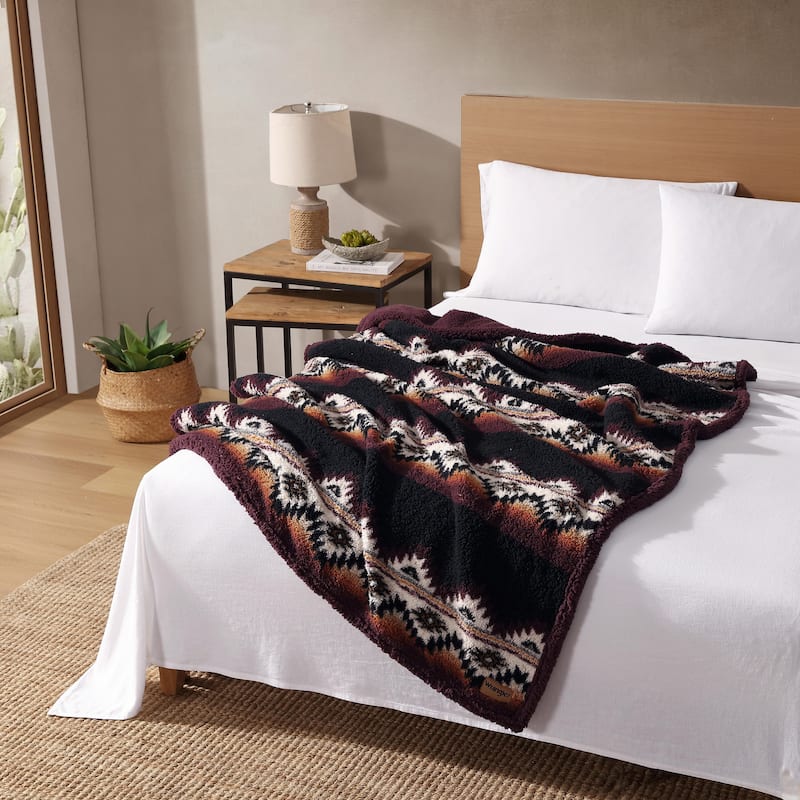 Wrangler Mountain Fog Printed Sherpa Brown Throw Blanket