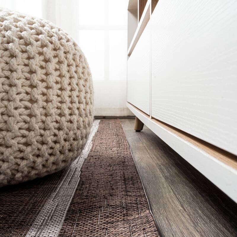 JONATHAN Y Andratx Berber Stripe Indoor/Outdoor Area Rug