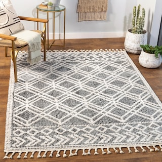 Livabliss Novak Global Diamond Trellis Area Rug