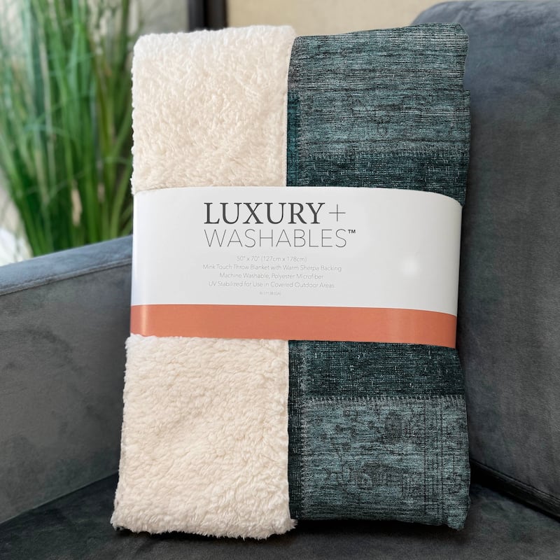 Premium Machine Washable Vintage Patchwork Sherpa Throw Blanket