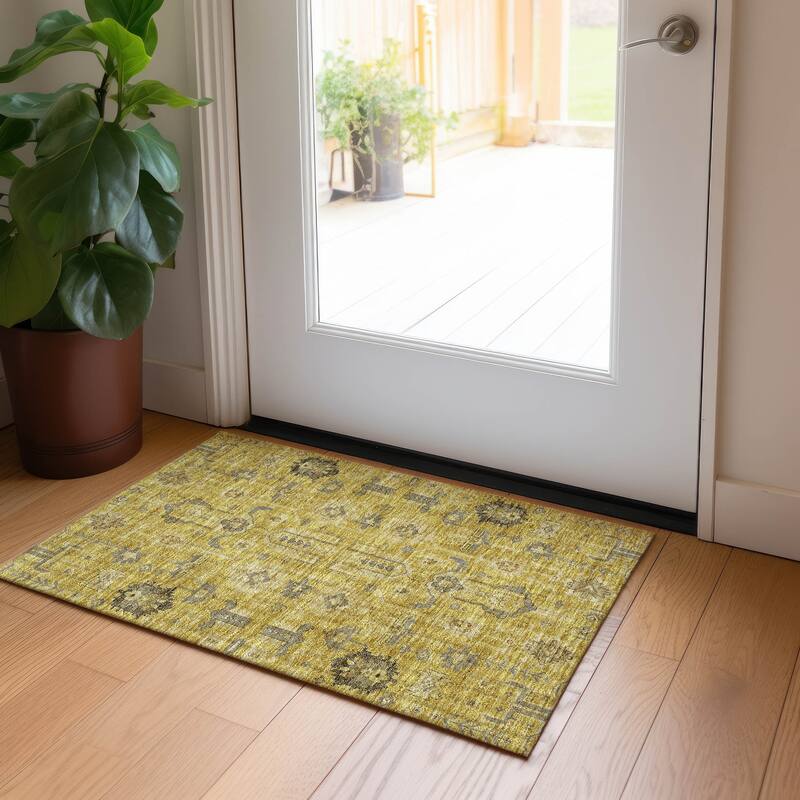 Machine Washable Indoor/ Outdoor Chantille Boho Rug - Gold - 1'8" x 2'6"