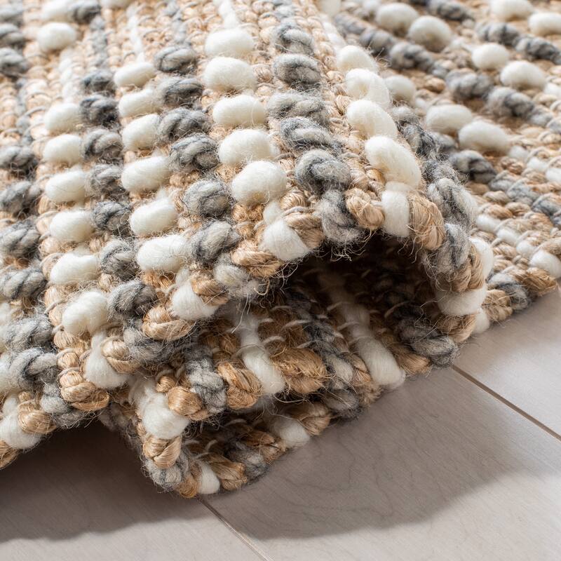 SAFAVIEH Handmade Natura Inna Diamond Jute & Wool Rug