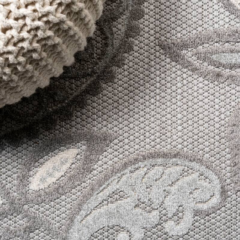 JONATHAN Y Gordes Paisley High-Low Indoor/Outdoor Area Rug