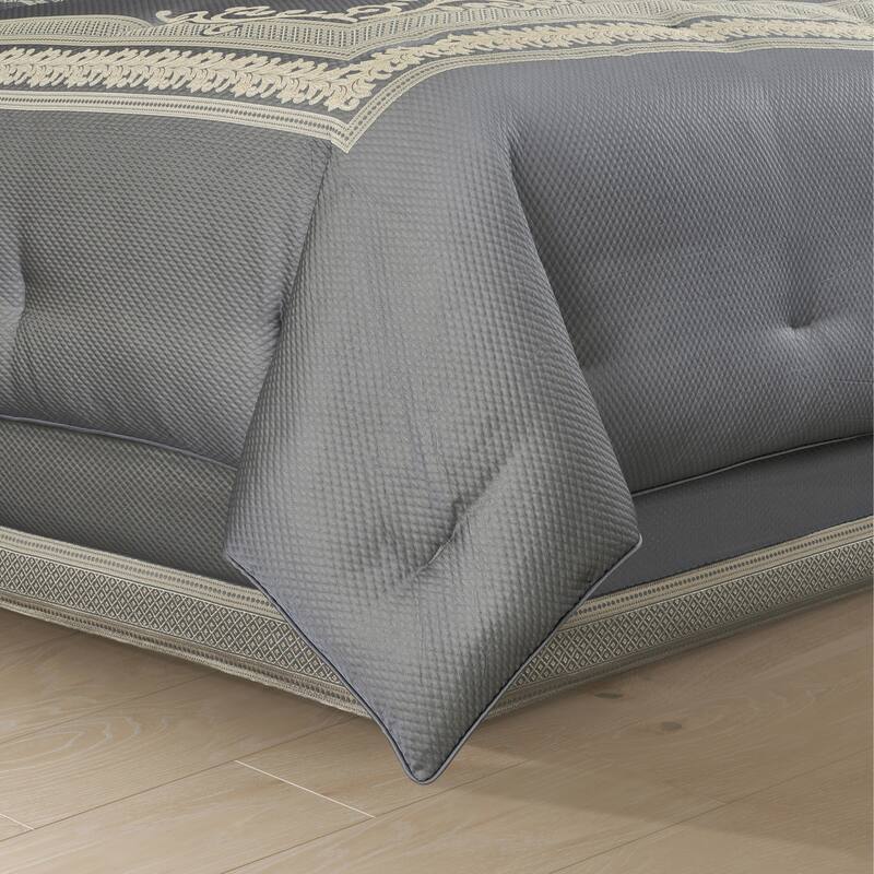 J. Queen New York Excelsior Comforter Set