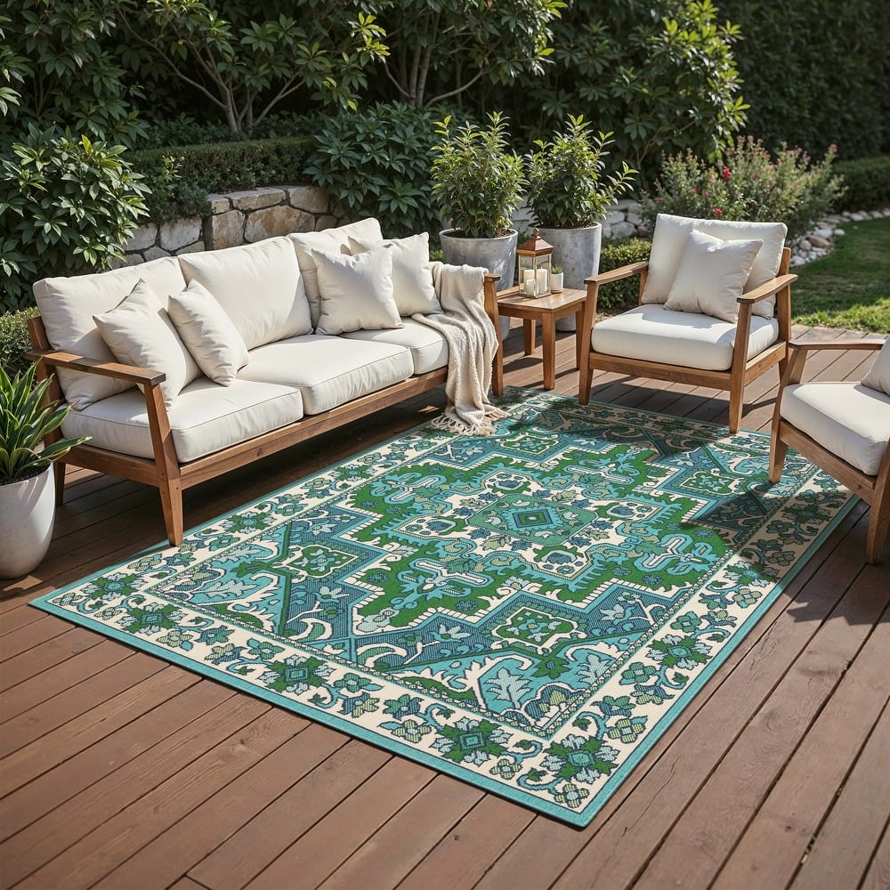 Miramar Oriental Medallion Blue/ Green Indoor/Outdoor Area Rug