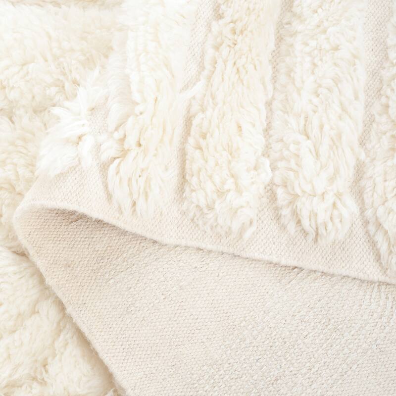 SAFAVIEH Handmade Casablanca Jora Shag Wool Rug