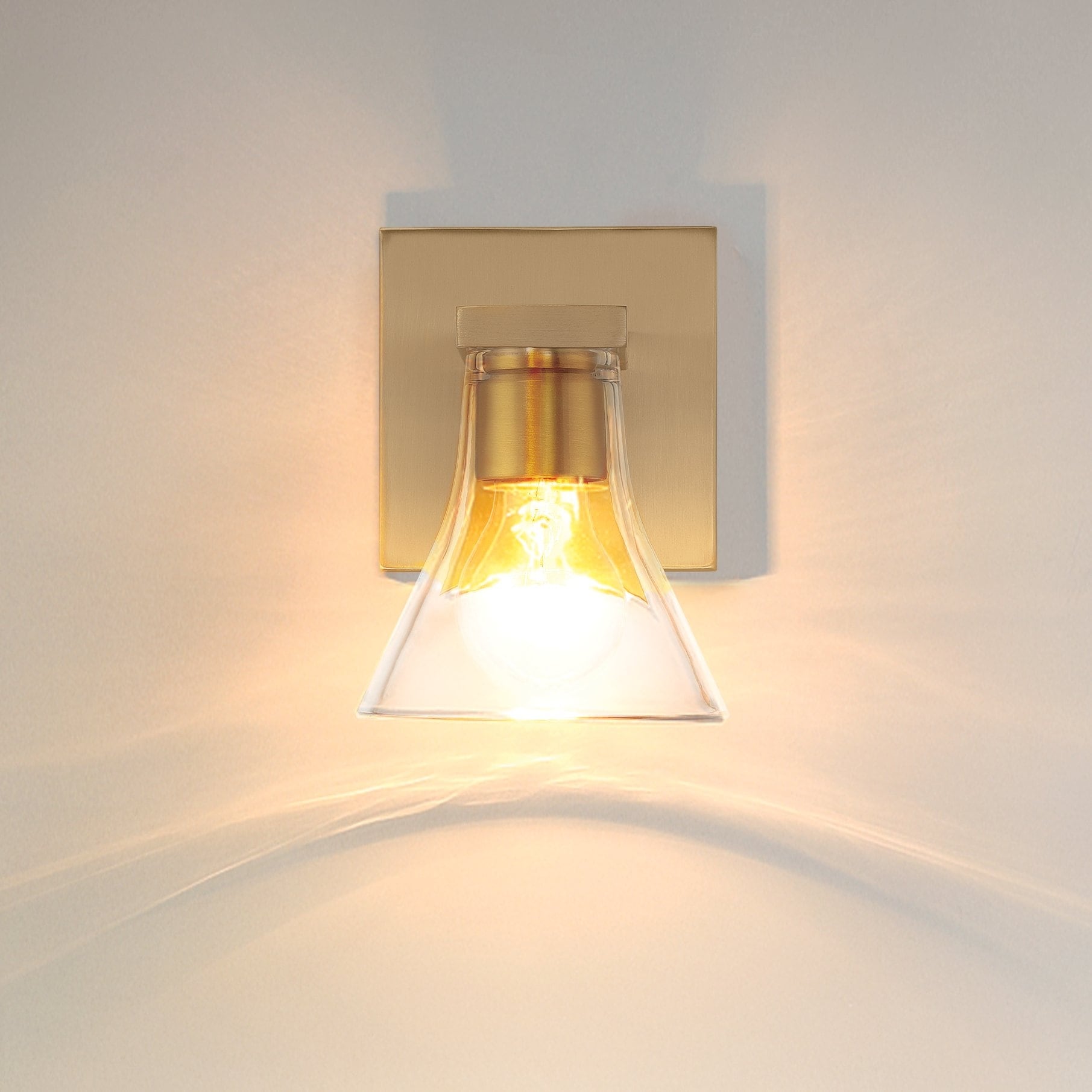 Thesis Gilford 5-inch 1-light Champagne Gold Vanity Light with Clear Glass Shade
