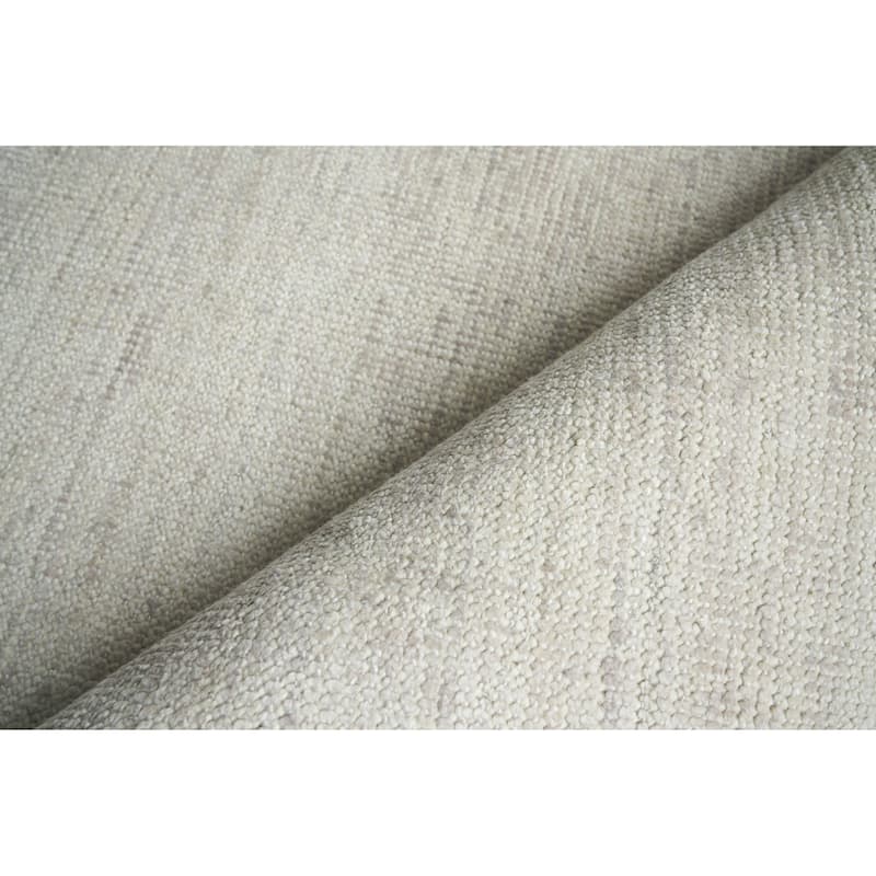 EXQUISITE RUGS Catalina Hand-loomed Wool/Bamboo Silk Silver Area Rug.