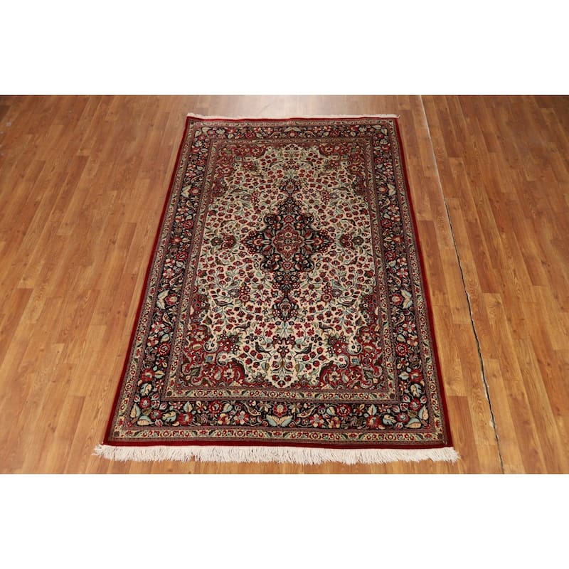 Floral Qum Persian Rug Traditional Handmade Silk Carpet - 4'6"x 7'0"