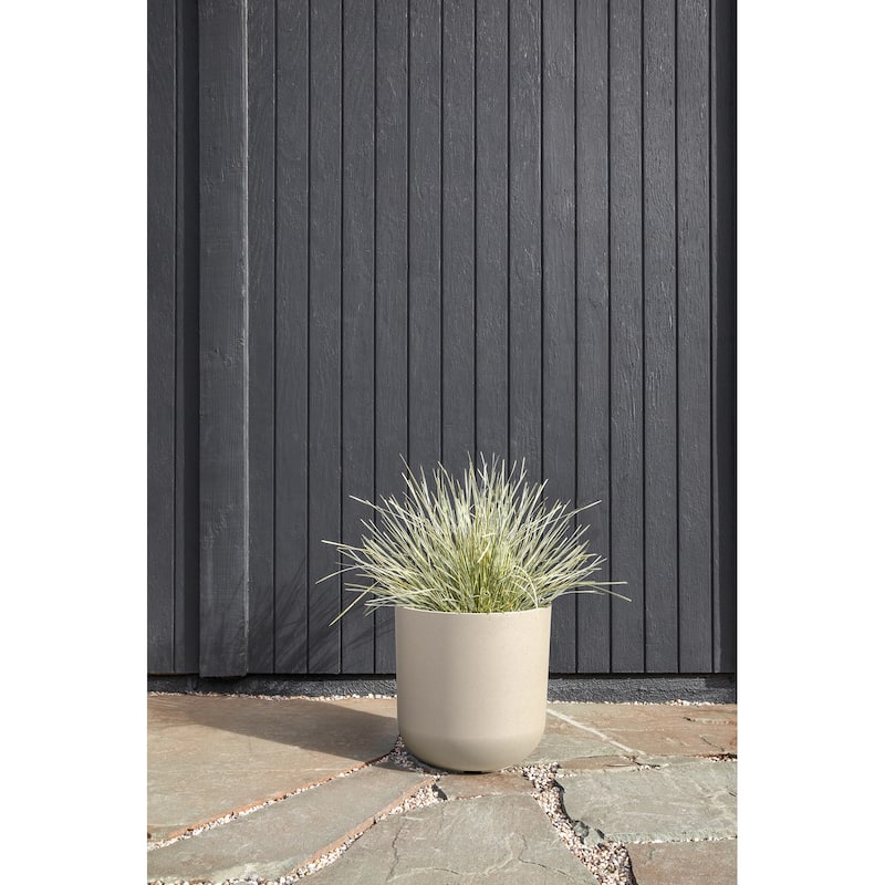 Pure Series Kona Modern Round Planter