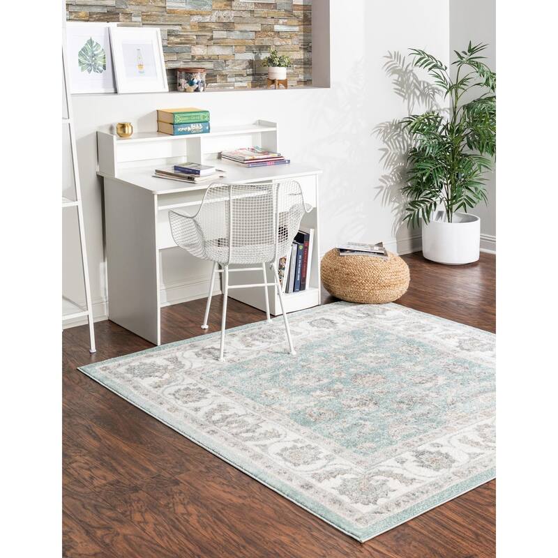 Traditional Taylor Collection Area Rug